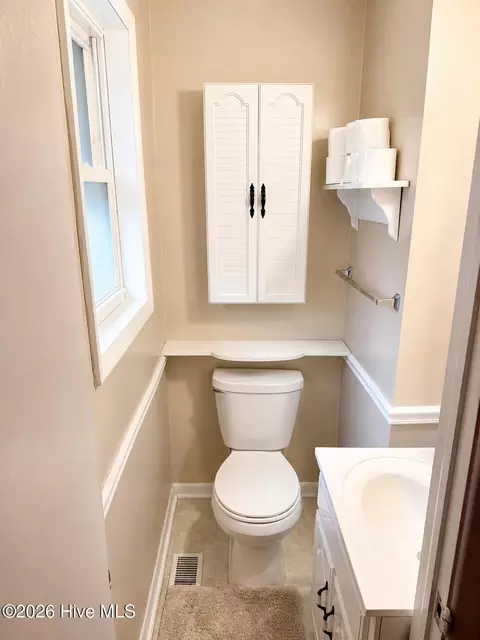 Bath - 3512 Stardust Dr, Martinez, GA 30907 photo 2 of 2