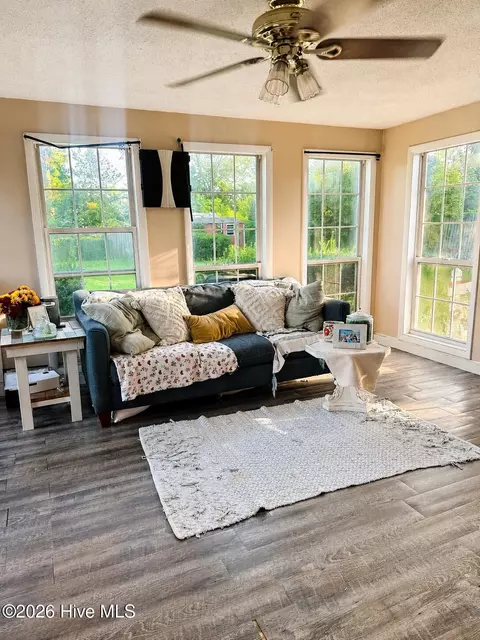 Living - 3512 Stardust Dr, Martinez, GA 30907 photo 2 of 3
