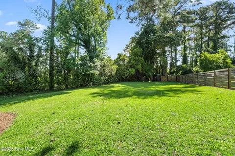 Exterior - 2920 Mayfair Ct, Augusta, GA 30909 photo 9 of 10
