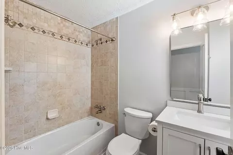 Bath - 2920 Mayfair Ct, Augusta, GA 30909 photo 3 of 3