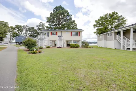 Exterior - 22 Oak Point Rd, Chocowinity, NC 27817 photo 13 of 19