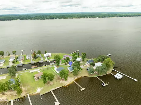 View/Area - 22 Oak Point Rd, Chocowinity, NC 27817 photo 9 of 11