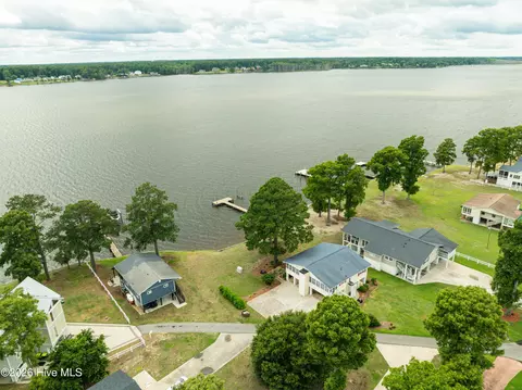 View/Area - 22 Oak Point Rd, Chocowinity, NC 27817 photo 6 of 11