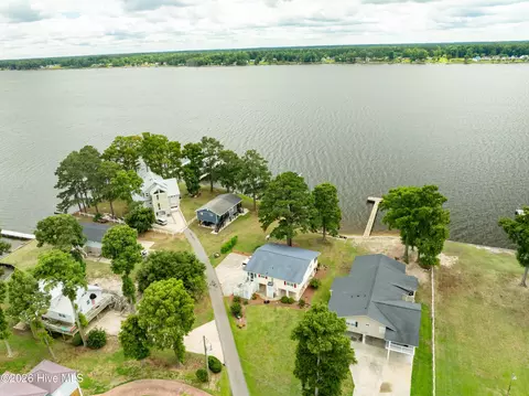 View/Area - 22 Oak Point Rd, Chocowinity, NC 27817 photo 4 of 11