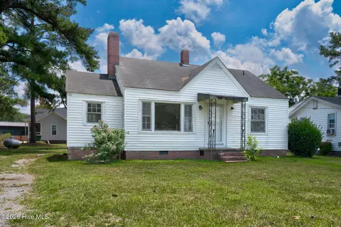 203 S S A Gilliam St, Pinetops, NC 27864