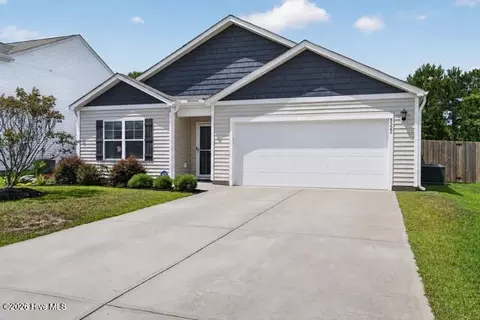 8322 E Highcroft Dr NE, Leland, NC 28451