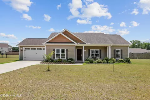 210 Weeping Willow Dr, La Grange, NC 28551
