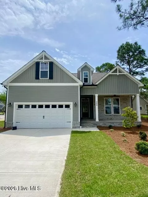 166 Deepwater Dr, Stella, NC 28582