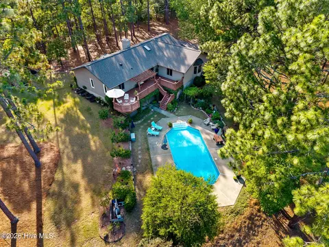 184 Weaver Rd, Aberdeen, NC 28315