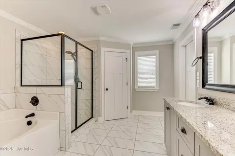 Bath - 4872 Tanner Oaks Dr, Evans, GA 30809 photo 2 of 7