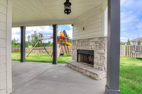 Exterior - 4872 Tanner Oaks Dr, Evans, GA 30809 photo 5 of 11