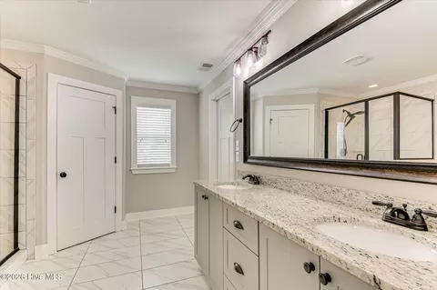 Bath - 4872 Tanner Oaks Dr, Evans, GA 30809 photo 3 of 7