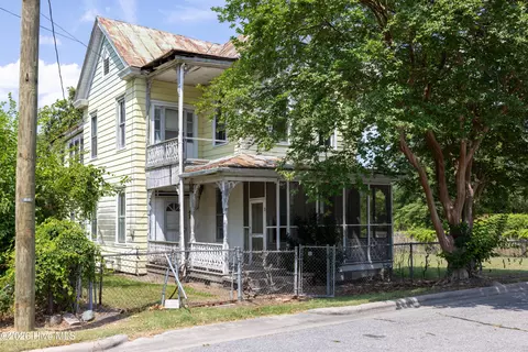 217 E Gale St, Edenton, NC 27932