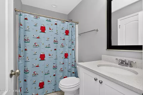 Bath - 4838 Tanner Oaks Dr, Evans, GA 30809 photo 6 of 10