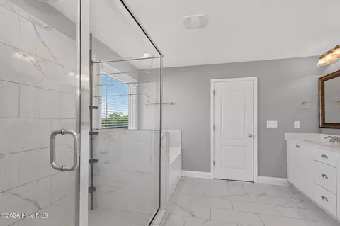 Bath - 4838 Tanner Oaks Dr, Evans, GA 30809 photo 4 of 8