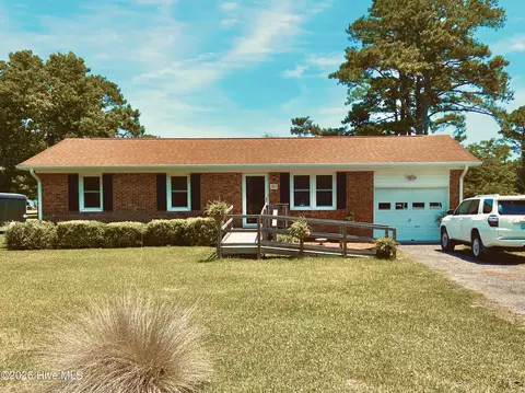 182 Tuttles Grove Rd, Beaufort, NC 28516