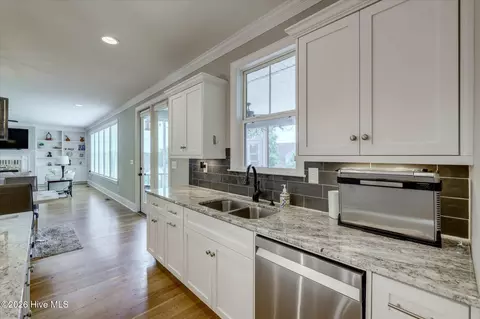 Kitchen - 4312 Sabal Dr, Evans, GA 30809 photo 5 of 6