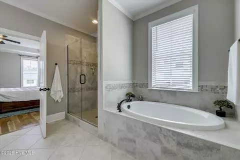Bath - 4312 Sabal Dr, Evans, GA 30809 photo 2 of 5