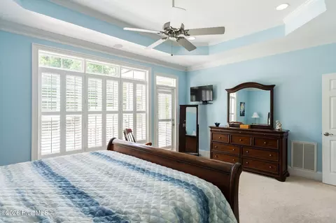 Bedroom - 130 Wild Berry Ln, Hampstead, NC 28443 photo 3 of 10