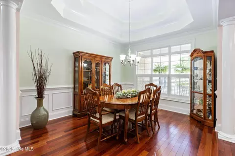 Dining - 130 Wild Berry Ln, Hampstead, NC 28443 photo 3 of 5