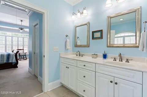 Bath - 130 Wild Berry Ln, Hampstead, NC 28443 photo 1 of 7