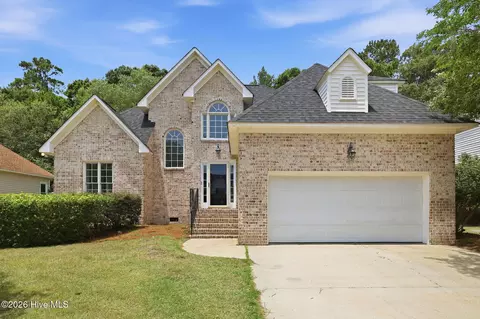 1605 Rondo Dr, Greenville, NC 27858