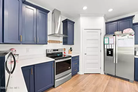 Kitchen - 1368 Boyd Lake Rd, Hamlet, NC 28345 photo 5 of 5
