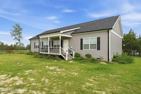 Exterior - 1368 Boyd Lake Rd, Hamlet, NC 28345 photo 1 of 8