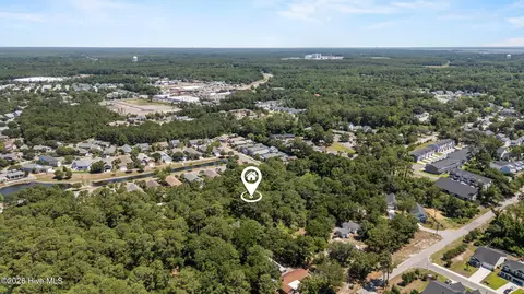 511 London St SE, Southport, NC 28461