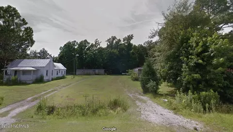 304 Neals Creek Rd, Bayboro, NC 28515