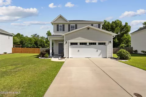 554 Avendale Dr, Rocky Point, NC 28457