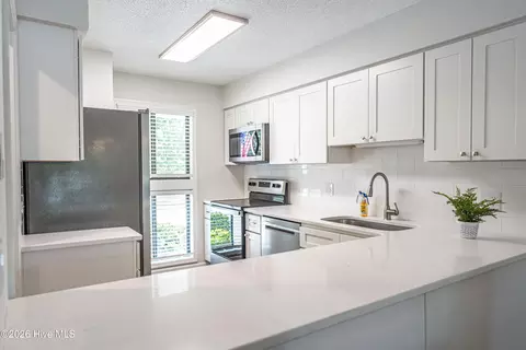 Kitchen - 925 Morganton Rd #7C, Pinehurst, NC 28374 photo 3 of 3