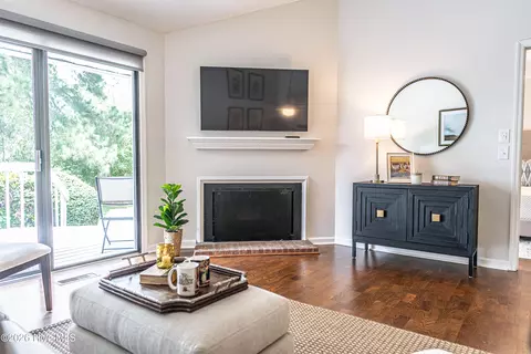 Living - 925 Morganton Rd #7C, Pinehurst, NC 28374 photo 1 of 1