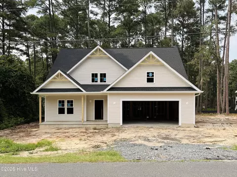 454 Hyland Hills Rd, Southern Pines, NC 28387
