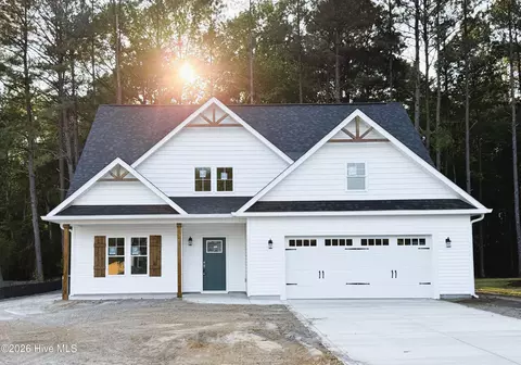 454 Hyland Hills Rd, Southern Pines, NC 28387