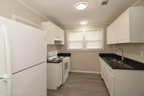 Kitchen - 2386 Wheeless Rd, Augusta, GA 30906 photo 2 of 3