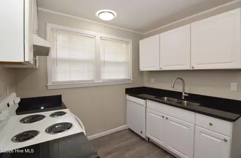Kitchen - 2386 Wheeless Rd, Augusta, GA 30906 photo 3 of 3