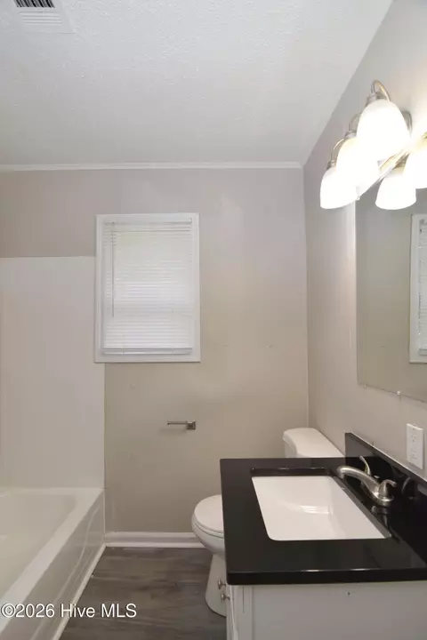 Bath - 2386 Wheeless Rd, Augusta, GA 30906 photo 1 of 1