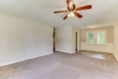 Living - 2002 Shark Dr, Augusta, GA 30906 photo 4 of 5