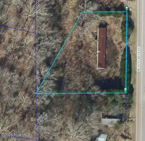 208 Neals Creek Rd, Bayboro, NC 28515