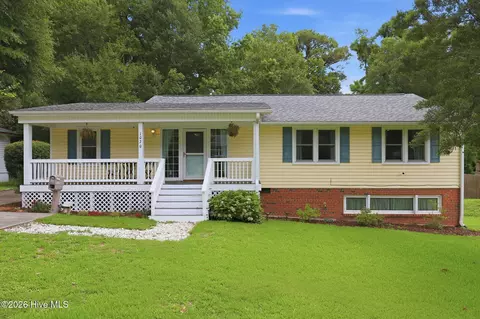 1020 River St, Jacksonville, NC 28540
