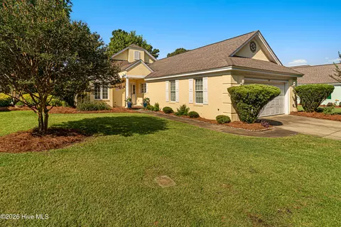 203 Brandywine Place Dr, Morehead City, NC 28557