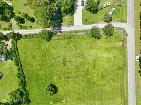 233 Ferry Dock Rd, Gloucester, NC 28528 photo 9