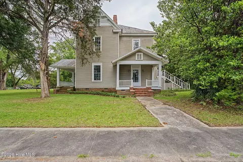 406 King St, Wrens, GA 30833