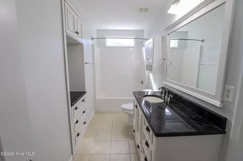 Bath - 423 Armstrong Way, Evans, GA 30809 photo 6 of 6