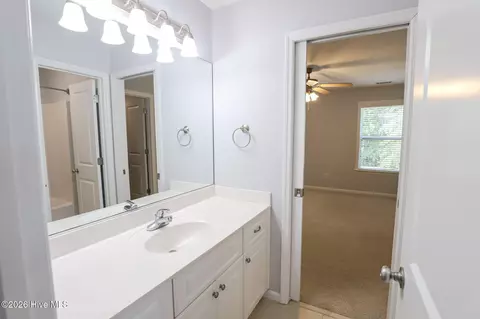 Bath - 423 Armstrong Way, Evans, GA 30809 photo 4 of 6