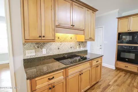 Kitchen - 423 Armstrong Way, Evans, GA 30809 photo 1 of 4