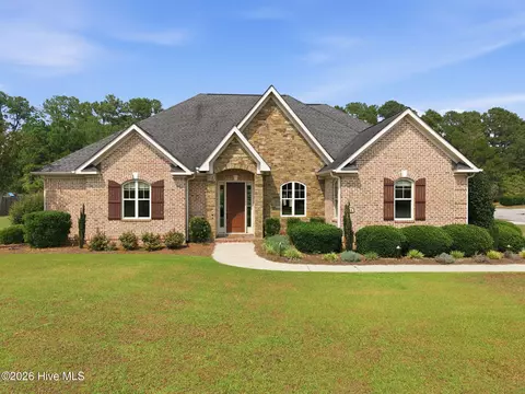 1200 Regalia Ln, Leland, NC 28451