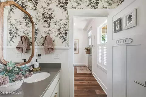 Bath - 699 Crown Pointe Dr, Hampstead, NC 28443 photo 3 of 4