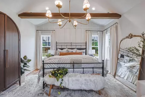 Bedroom - 699 Crown Pointe Dr, Hampstead, NC 28443 photo 1 of 6